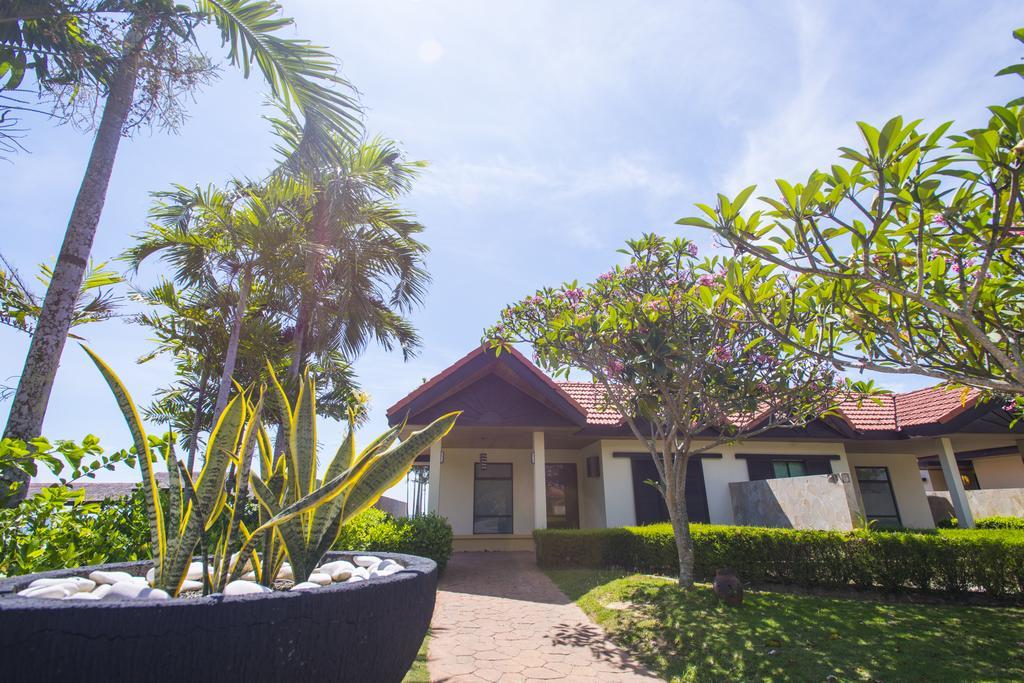 Sabah Beach Villas & Suites Kota Kinabalu Exteriér fotografie