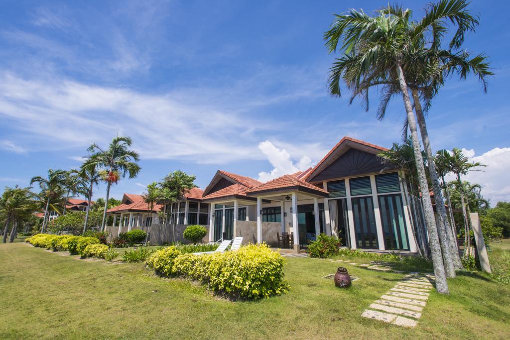 Sabah Beach Villas & Suites Kota Kinabalu Exteriér fotografie